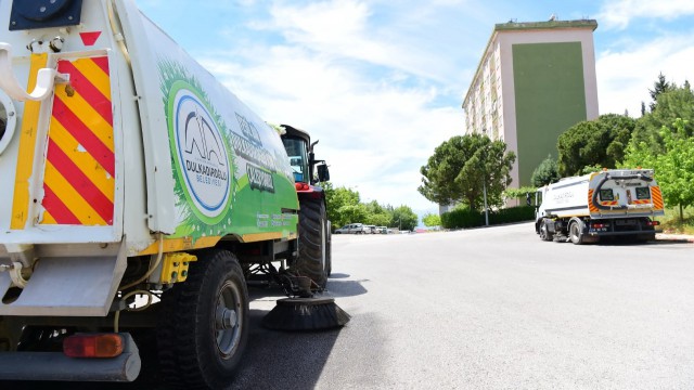 Dulkadiroğlunda bayram temizliği