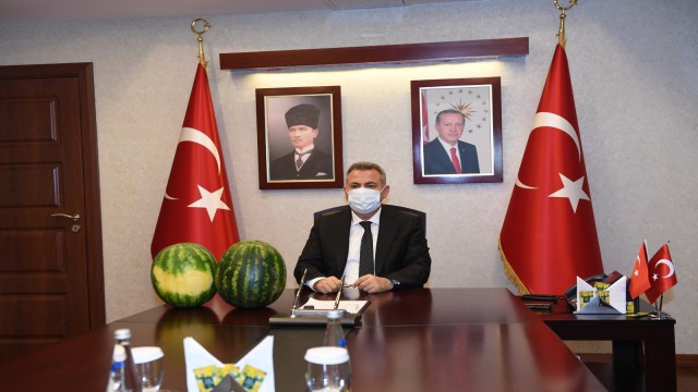 Elban: Kırıma uygun olmayan karpuzların hasadına izin verilmeyecek