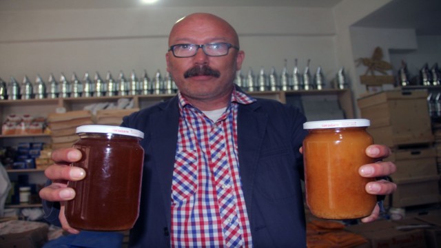 Elevli: Hobi arıcıları, gerçek arıcıları mağdur ediyor