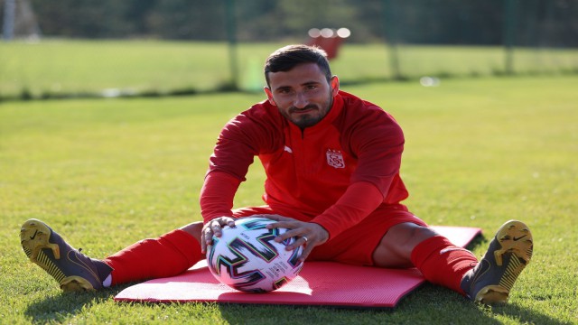 Erdoğan Yeşilyurt: Bekle bizi Avrupa