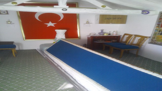 Eskişehirde Abdülmuttalip Dede türbesi yenilendi