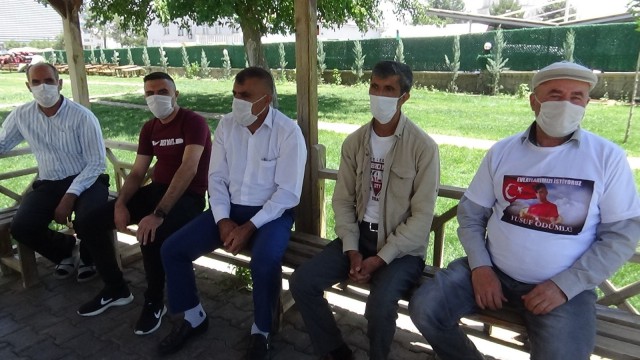 Evlat nöbeti kısıtlamaya rağmen devam ediyor