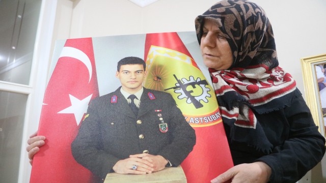 Gara şehidinin annesi: Bir nebze de olsa içimize su serpildi