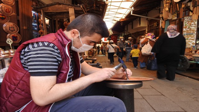 Gaziantepte 17 gün sonra çekiç sesleri duyuldu