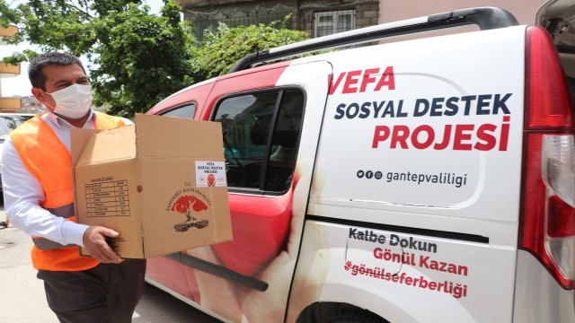 Gaziantepte bir hamle iki ayrı destek