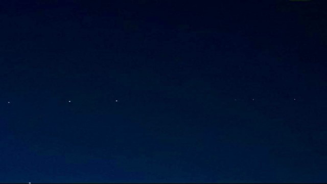 Gökyüzündeki esrarengiz ışıklar merak konusu oldu