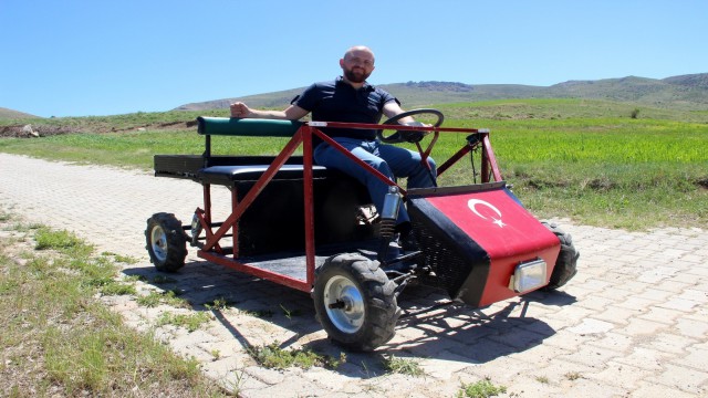 Hayali olan aracı kendisi yaptı