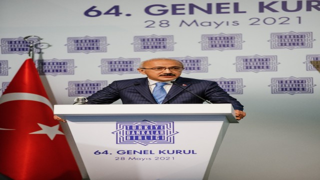Hazine ve Maliye Bakanı Lütfi Elvan: Yılın ilk çeyreğine ilişkin göstergeler yüzde 6 oranında büyümeye işaret ediyor