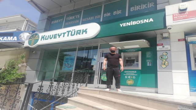 Hesabına yanlışlıkla yatırılan 150 bin lirayı geri iade etti
