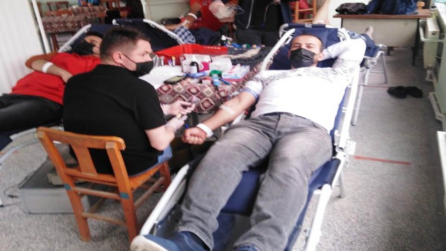 Hisarcıkta vatandaşlar kan bağışına kayıtsız kalmadı