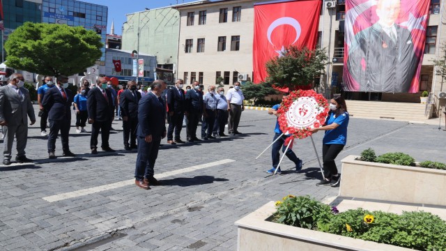 Iğdırda 19 Mayıs Atatürkü Anma Gençlik ve Spor Bayramı kutlandı