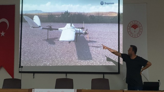 İHA eğitimleriyle Manisada tarım havalanıyor