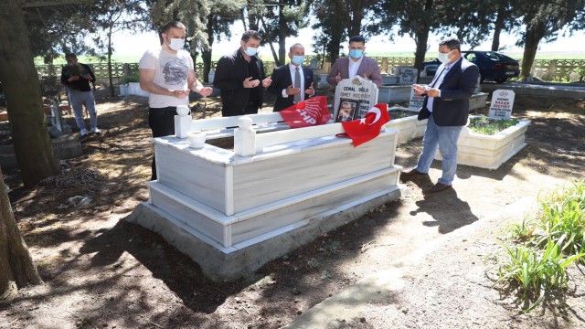 İsmet Koçyiğit mezarı başında anıldı