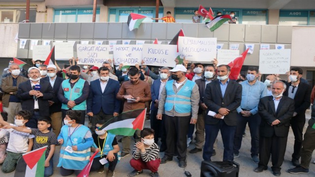 İsrail zulmü Bitliste kınandı