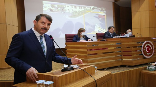 “İsraili lanetle kınıyorum”