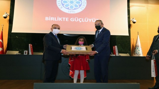 ‘İstiklal Marşını Güzel Okuma Yarışması ödülleri sahiplerini buldu