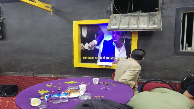 İzmirde jandarmadan ‘Sabri Abi ismiyle kumar baskını