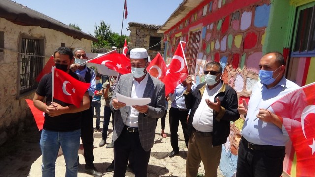 İzmirli şehit öğretmen görev yaptığı Sasonda anıldı