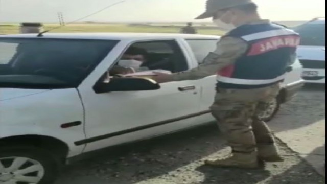 Jandarma denetiminde bayram şekeri