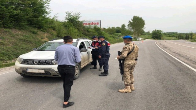 Jandarmadan tam kapanma denetimi