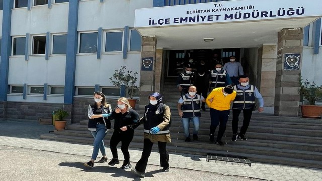 Kahramanmaraşta fuhuş operasyonunda 9 gözaltı