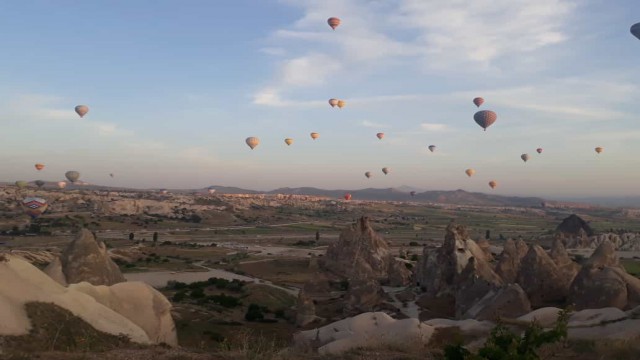 Kapadokyada balonlar 6 günün ardından yeniden havalandı