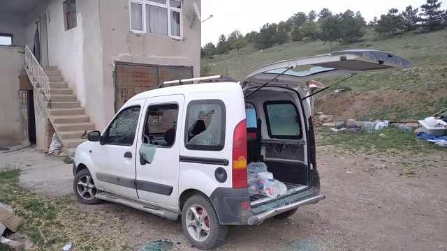 Kardeşinin mandırasını tüfekle basan ağabey, ortalığı savaş alanına çevirdi