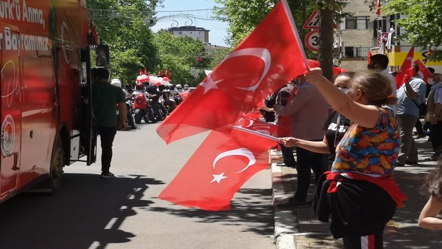 Kartalda 19 Mayıs coşkusu