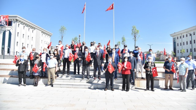 Kartepede 19 Mayıs coşku ile kutlandı