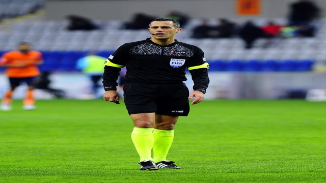 Kayserispor - Fenerbahçe maçının VARı Alper Ulusoy