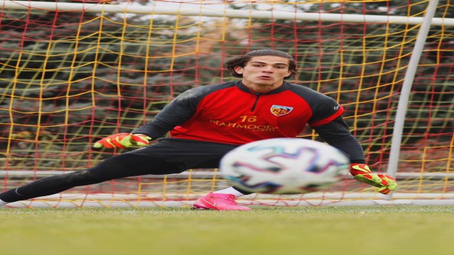 Kayserispor kalecisi Doğanın bonservis ücreti