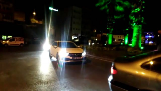 Kısıtlamaya rağmen şampiyonluk kutlaması yapıldı