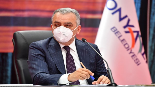 Konyaaltı Belediyesi, kiracı esnafından Mayıs ayı kirası alınmayacak