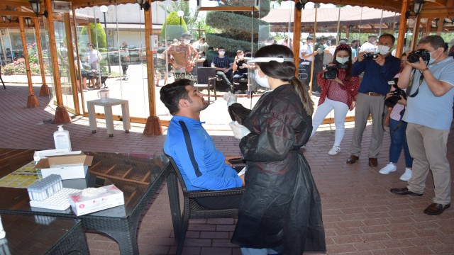 Korona virüs testi yaptırmayan pehlivan Kumluca güreş alanına alınmayacak