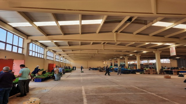 Kurulan pazarlarda yoğunluk yaşanmadı