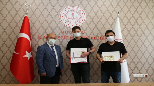 Kütahyada Ahi Evran Kısa Hikaye Yazma Yarışması