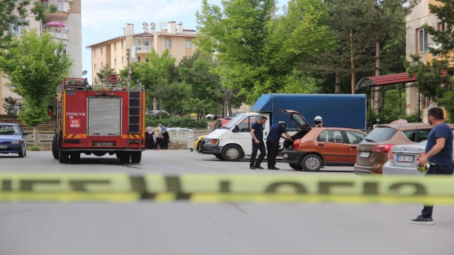 LPGli Otomobilde yaşanan gaz kaçağa paniğe neden oldu