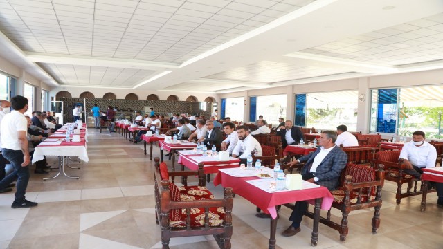 Mahalle muhtarlarıyla bölgedeki çalışmalar değerlendirildi