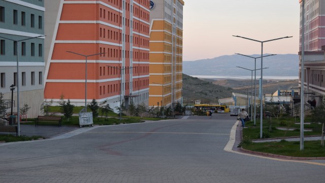 Malatyada karantina ihlali yapanlar yurda yerleştiriliyor