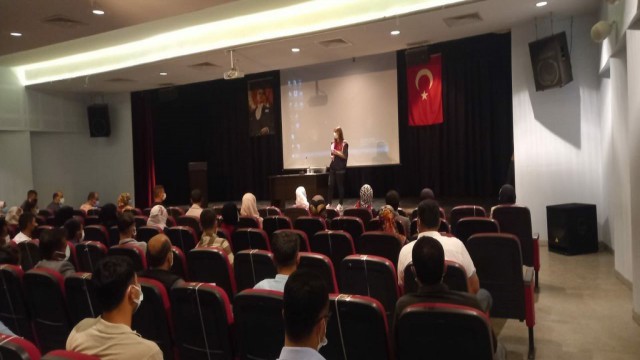 Malazgirtte Kadına Yönelik Şiddet ve Erken Yaşta Evlilik semineri