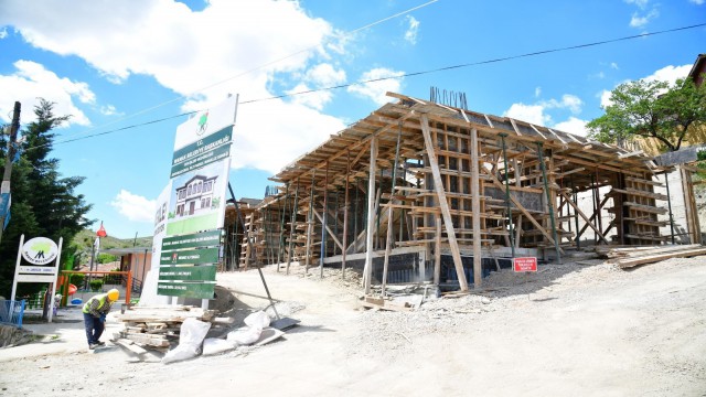 Mamaka bir yeni mahalle konağı daha