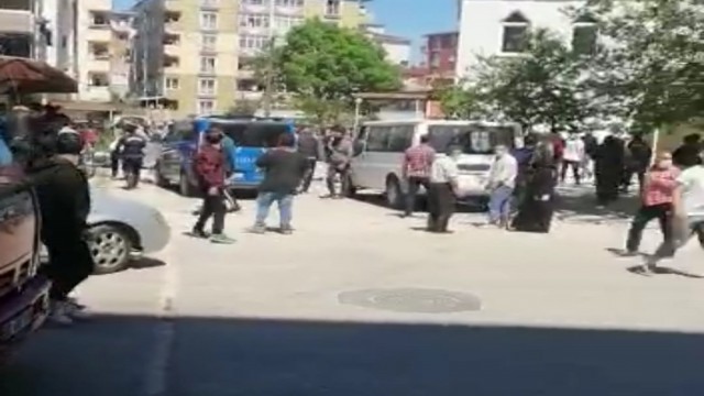 Manav ile seyyar satıcı kavgası meydan savaşına dönüştü