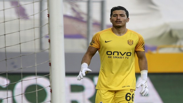 MKE Ankaragücünde Mert Topuz ilk Süper Lig maçına çıktı