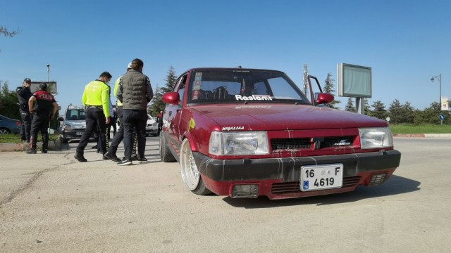 Modifiye tutkunu gence ceza yağdı