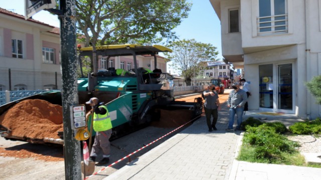 Mudanyanın caddeleri Büyükşehir ile yenileniyor