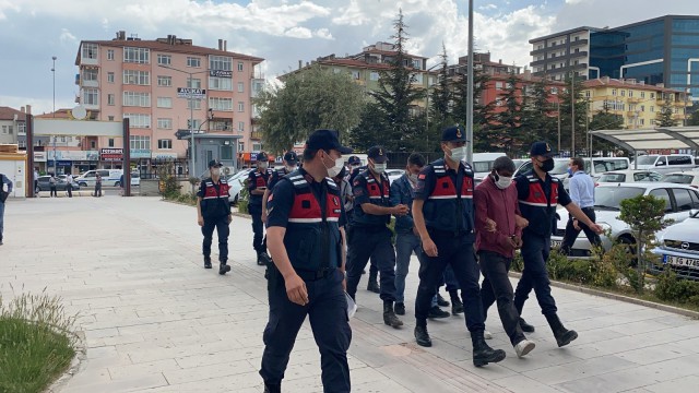 Niğdede uyuşturucu operasyonu: 5 gözaltı