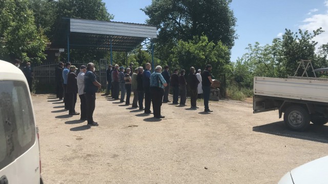Oğlu tarafından öldürülen baba toprağa verildi