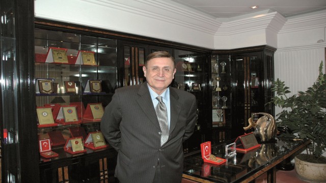 Öncü Sanayici M. Naci Topçuoğlu anılıyor