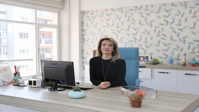 Op. Dr. Zerrin Çelik, “Polikistik overde yaşam biçimini ve beslenmeyi değiştirmek önemli”