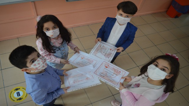 (ÖZEL) Geleceğin matematik şampiyonları bu okulda yetişiyor